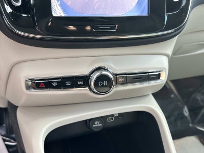 2026 Volvo XC40 Plus