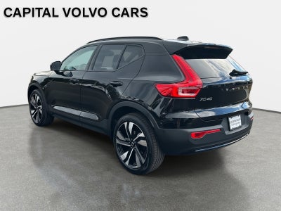 2026 Volvo XC40 Plus