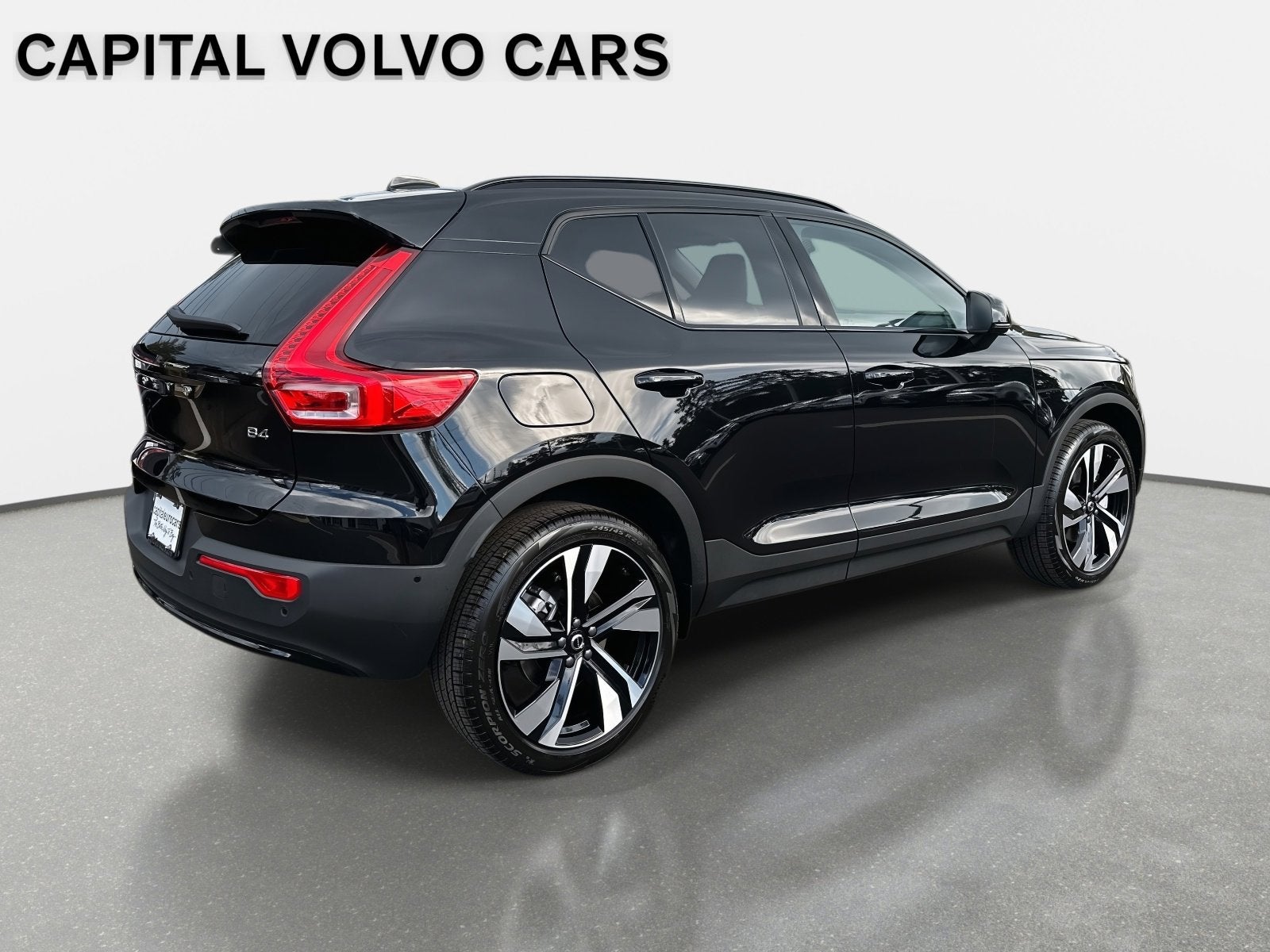 2026 Volvo XC40 Plus