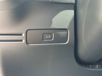 2026 Volvo XC40 Core