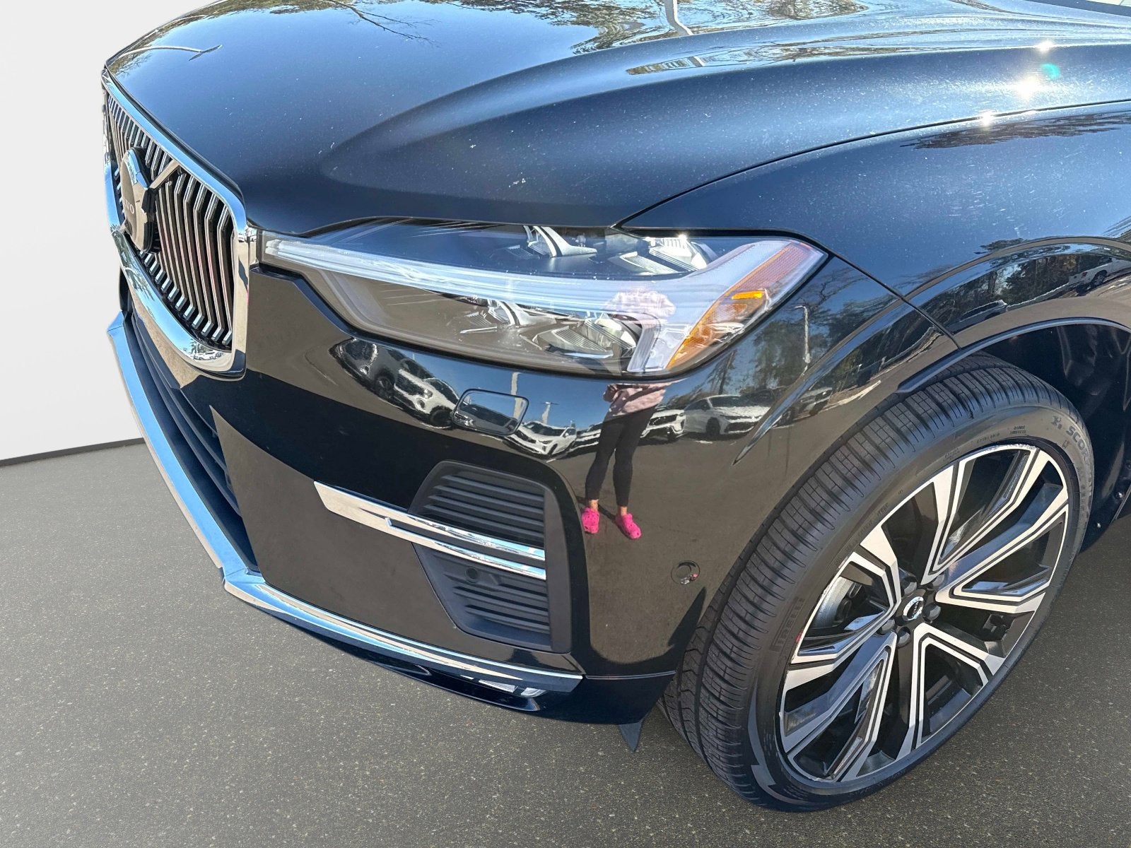 2023 Volvo XC60 Ultimate Bright Theme