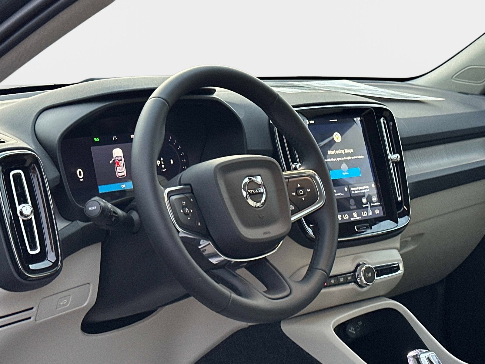 2026 Volvo XC40 Plus