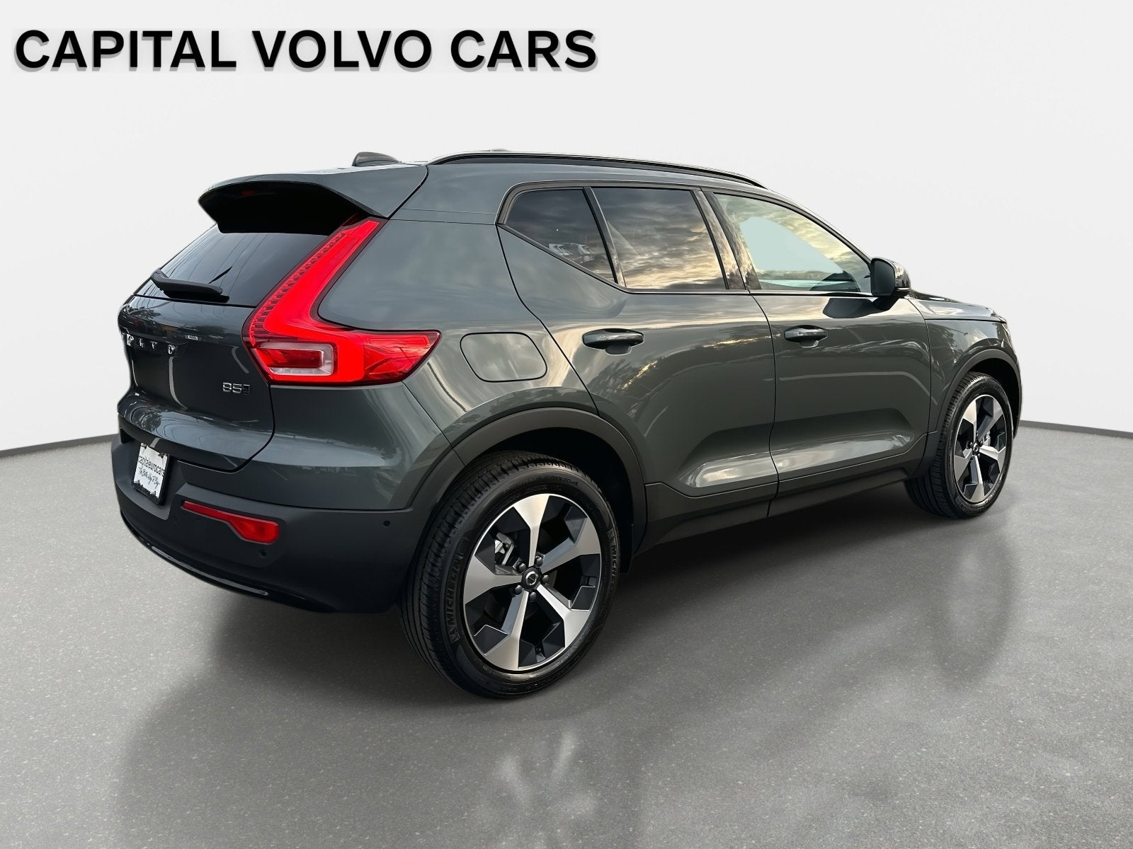 2026 Volvo XC40 Plus