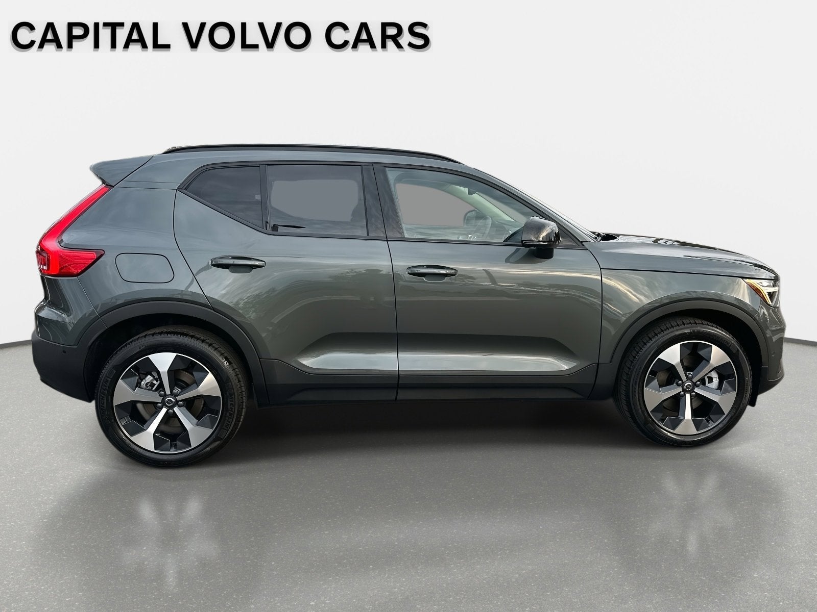 2026 Volvo XC40 Plus