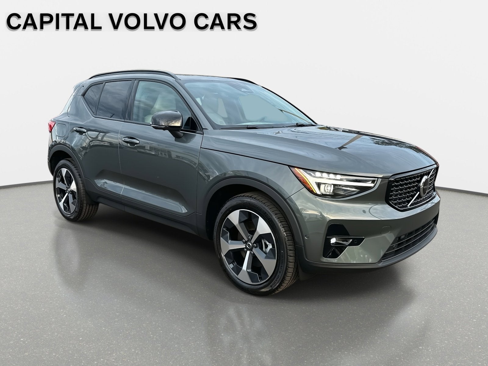 2026 Volvo XC40 Plus