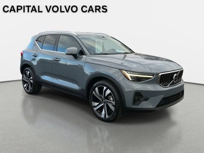 2023 Volvo XC40 Ultimate Bright Theme