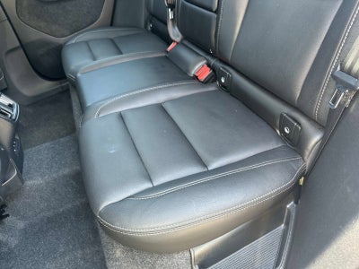 2025 Volvo XC40 Core Bright Theme