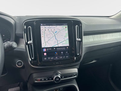 2025 Volvo XC40 Core Bright Theme