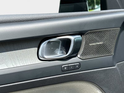 2026 Volvo XC40 Ultra