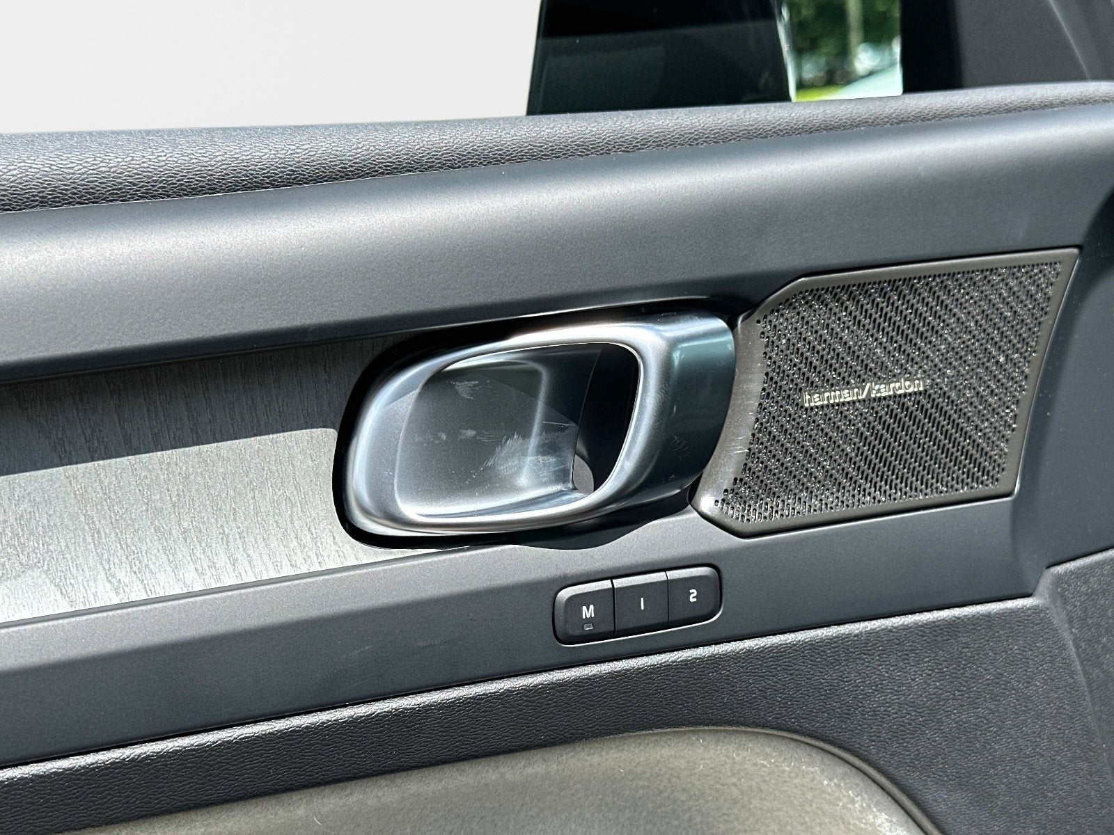 2026 Volvo XC40 Ultra