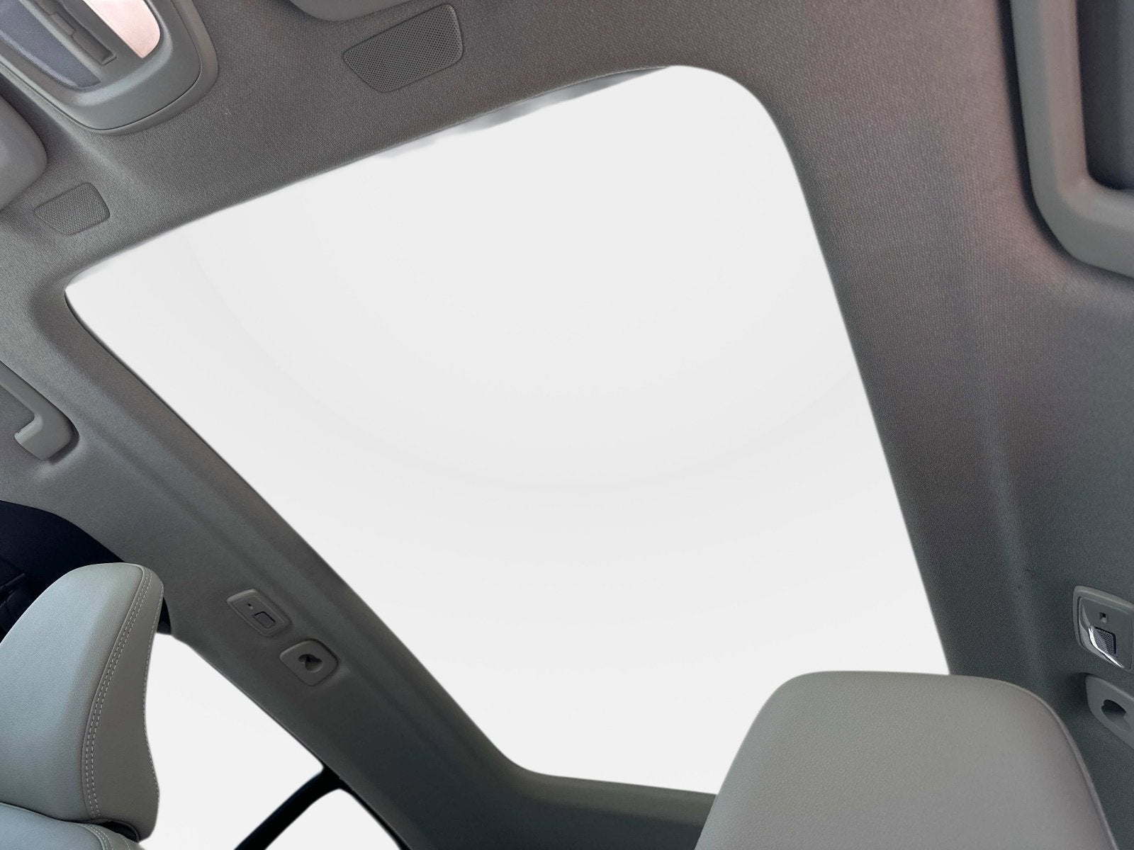 2026 Volvo XC40 Ultra