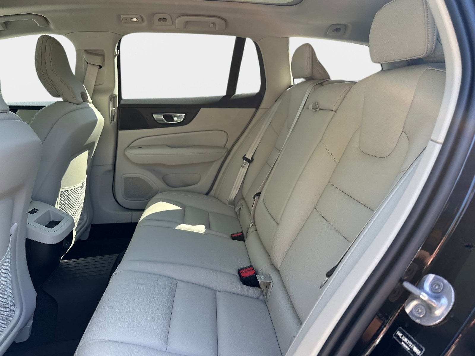 2026 Volvo V60 Cross Country Plus