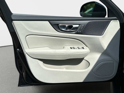 2026 Volvo V60 Cross Country Plus