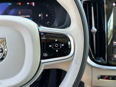 2026 Volvo V60 Cross Country Plus