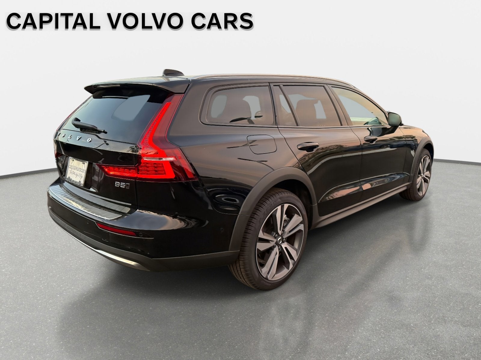 2026 Volvo V60 Cross Country Plus