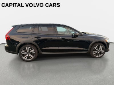 2026 Volvo V60 Cross Country Plus