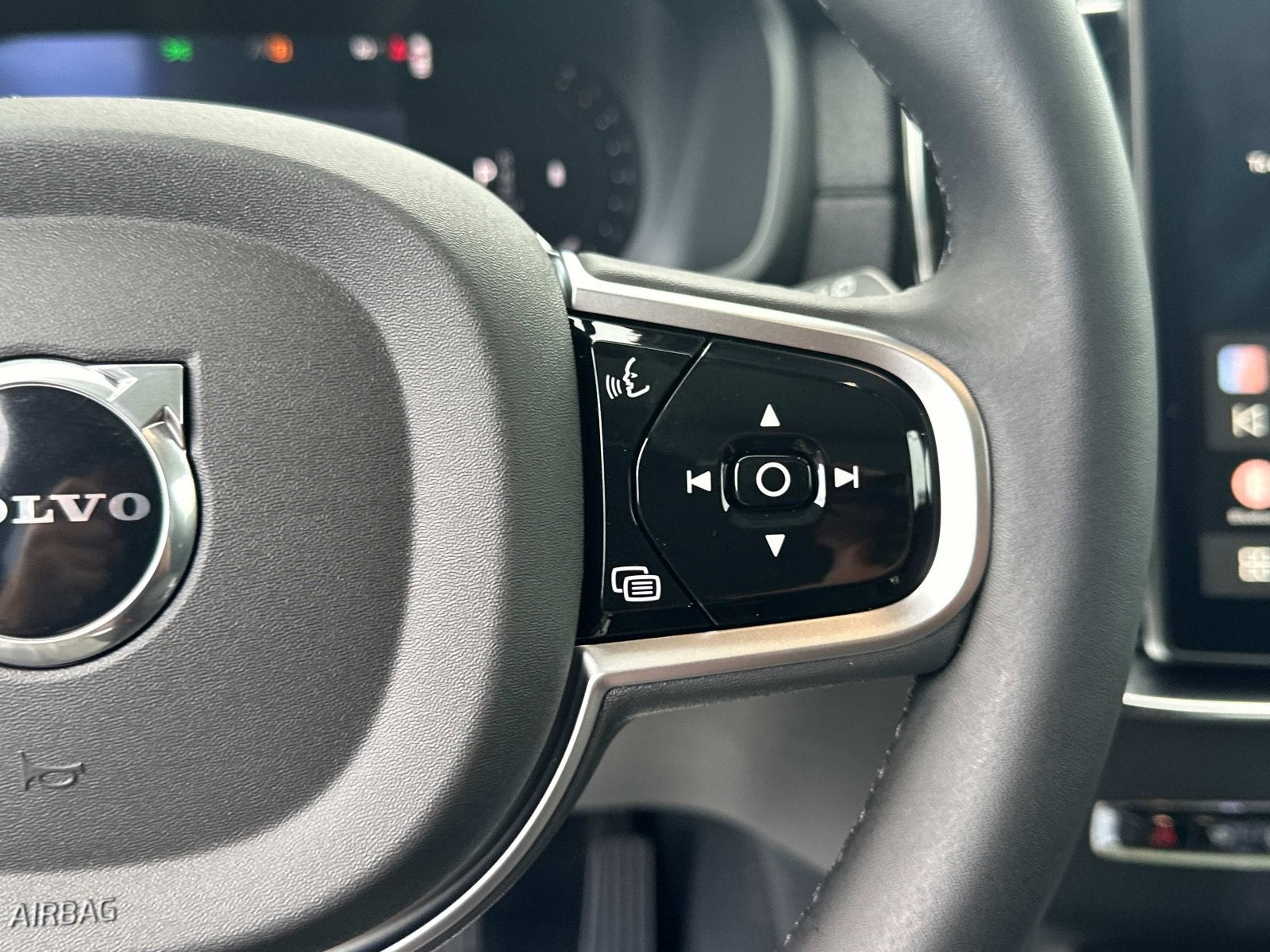 2026 Volvo XC90 Plus