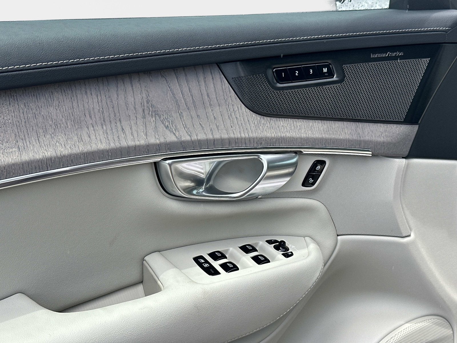 2026 Volvo XC90 Ultra