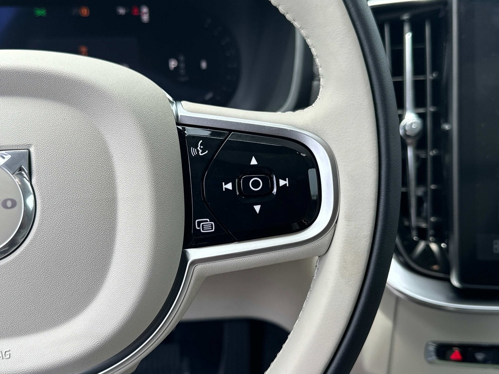 2026 Volvo XC90 Ultra