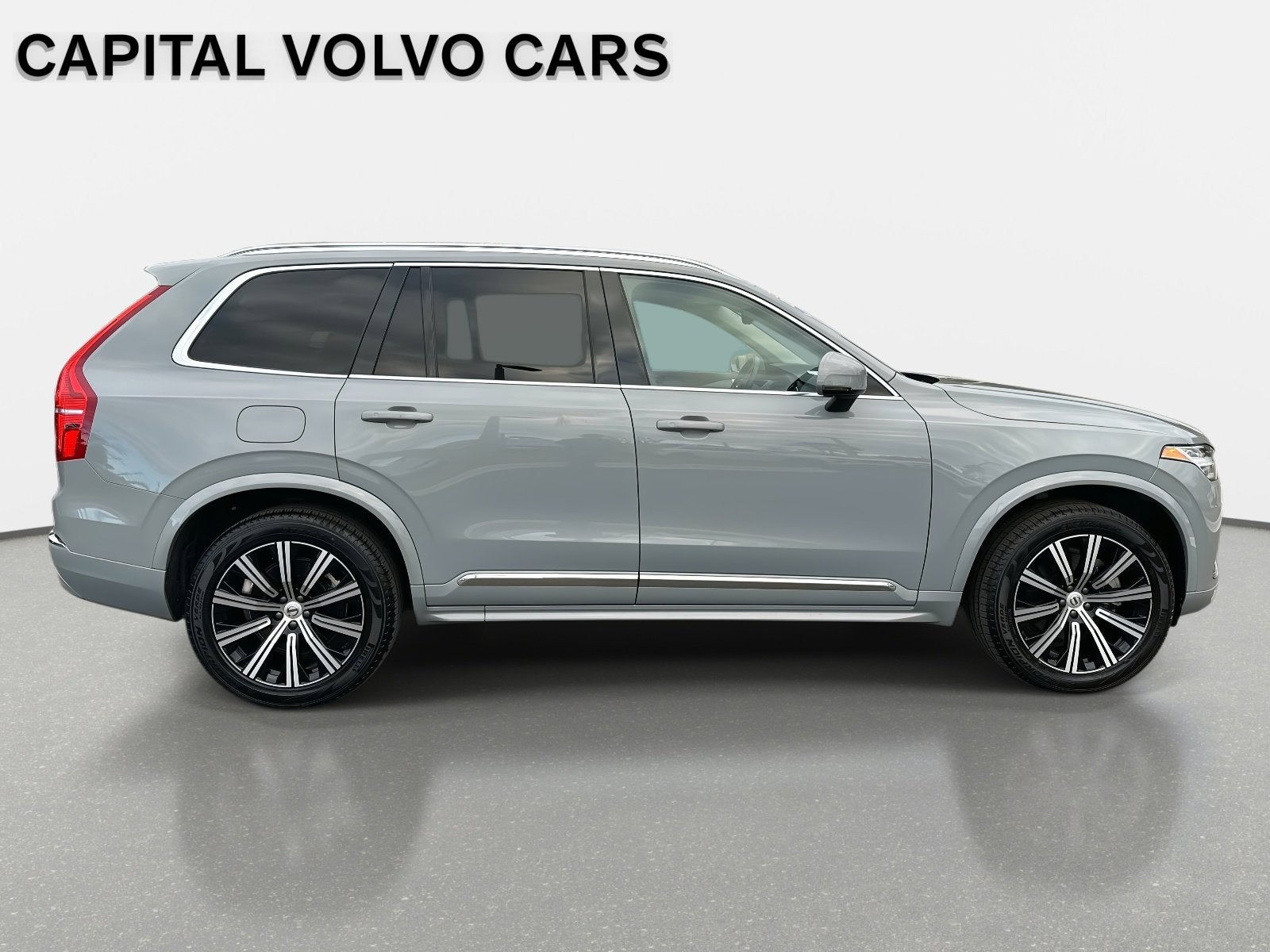 2025 Volvo XC90 Core