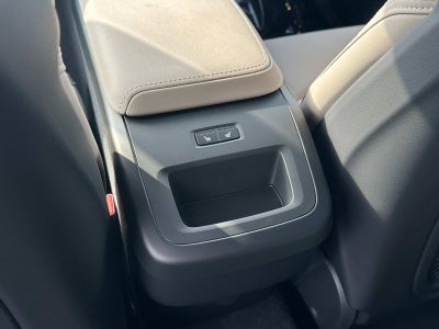 2026 Volvo XC60 Plus