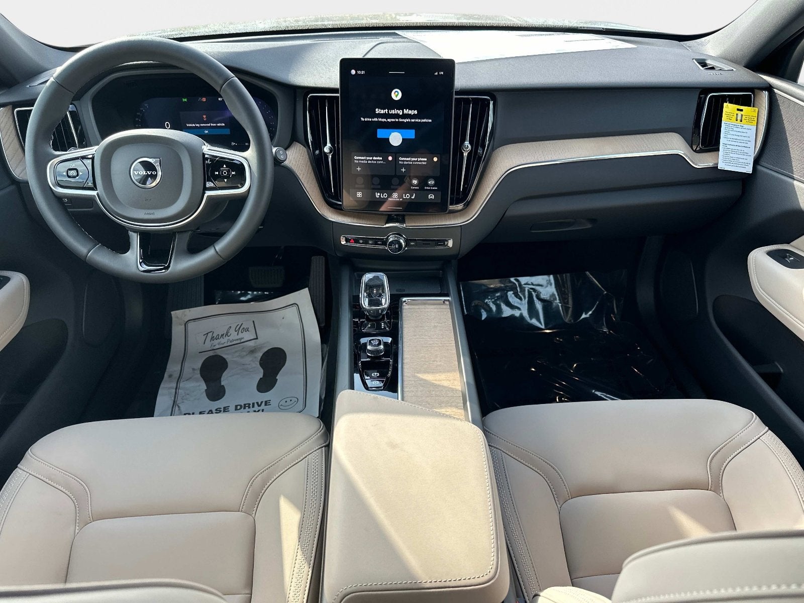 2026 Volvo XC60 Plus