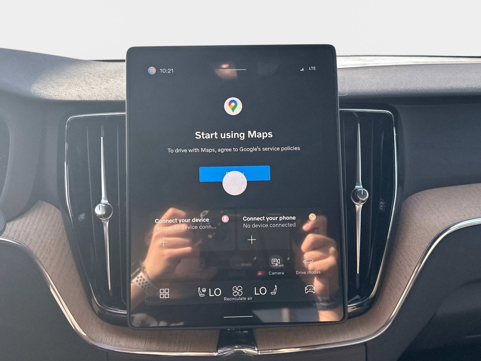 2026 Volvo XC60 Plus