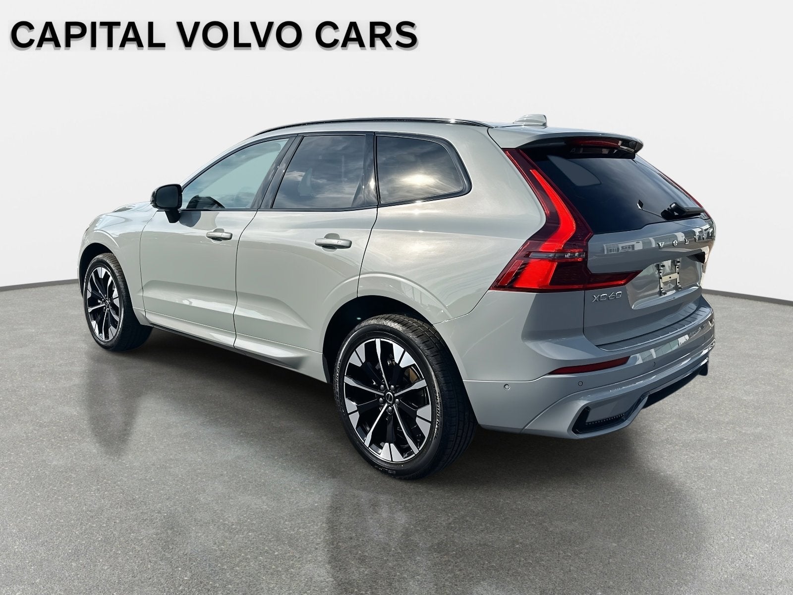 2026 Volvo XC60 Plus