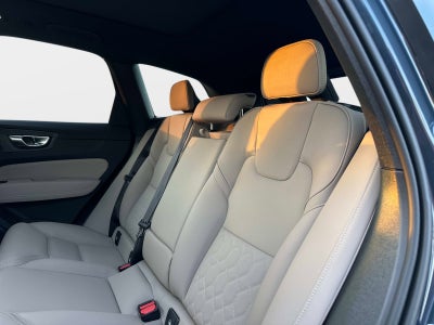2026 Volvo XC60 Plus