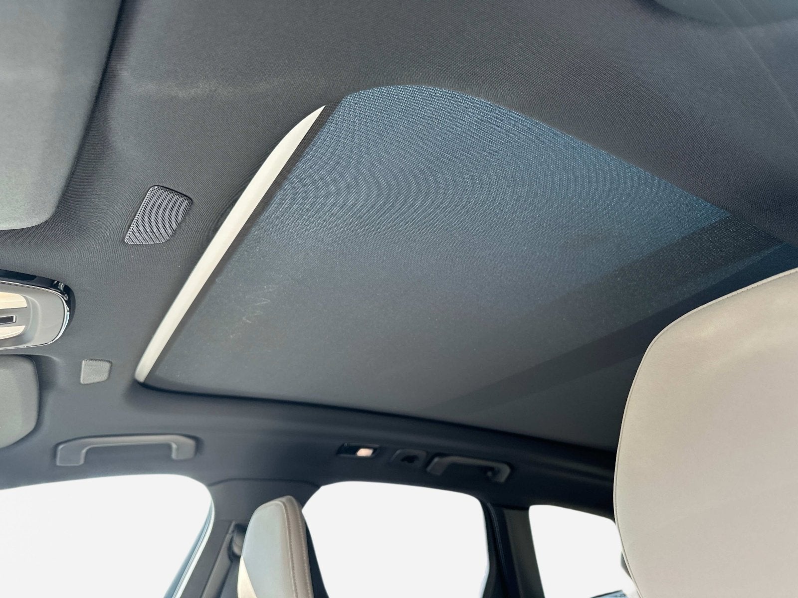 2026 Volvo XC60 Plus