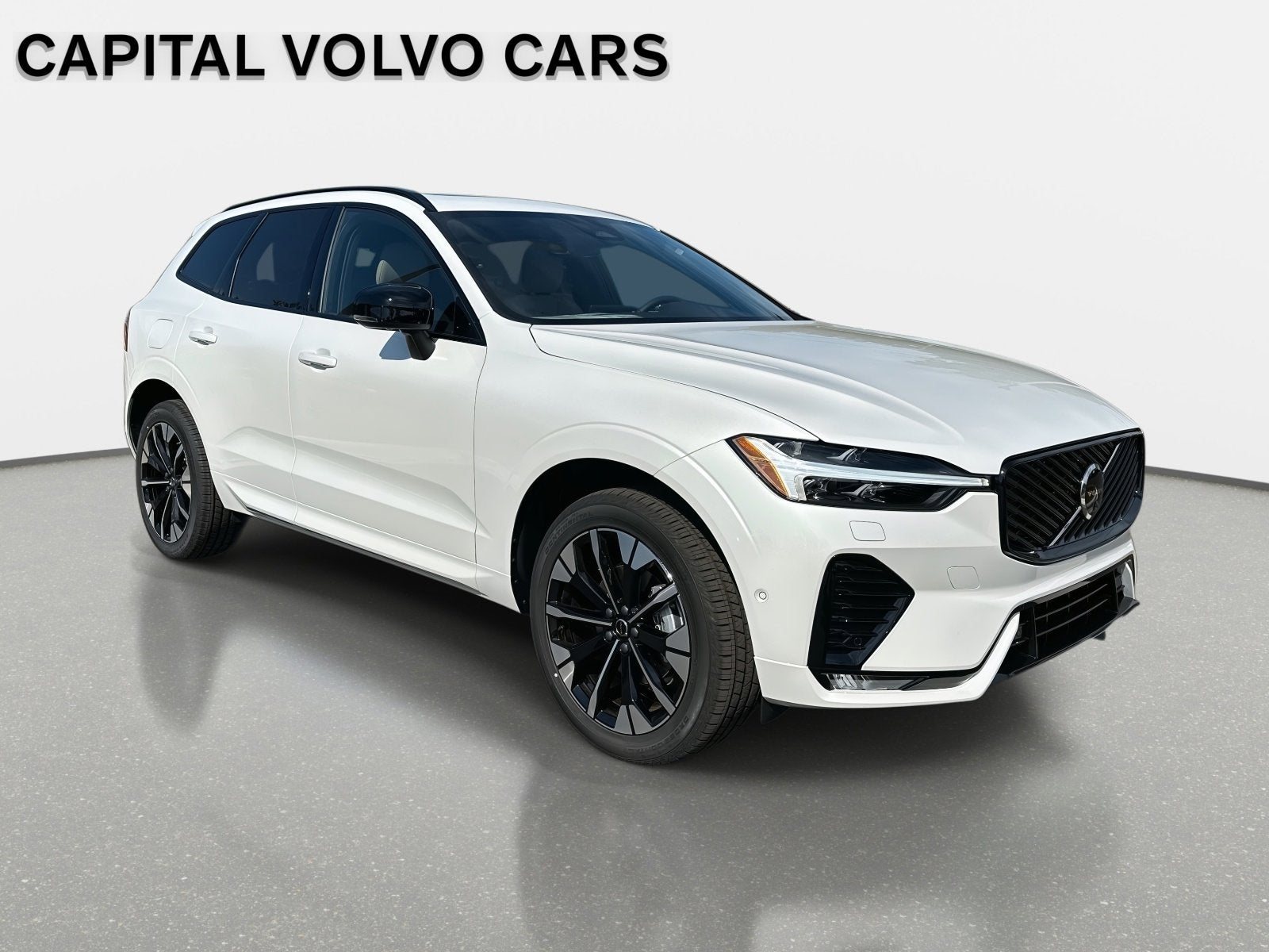2026 Volvo XC60 Plus