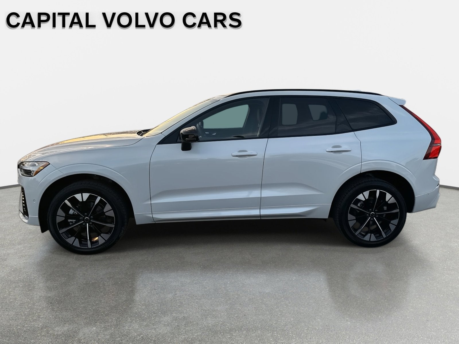 2026 Volvo XC60 Plus