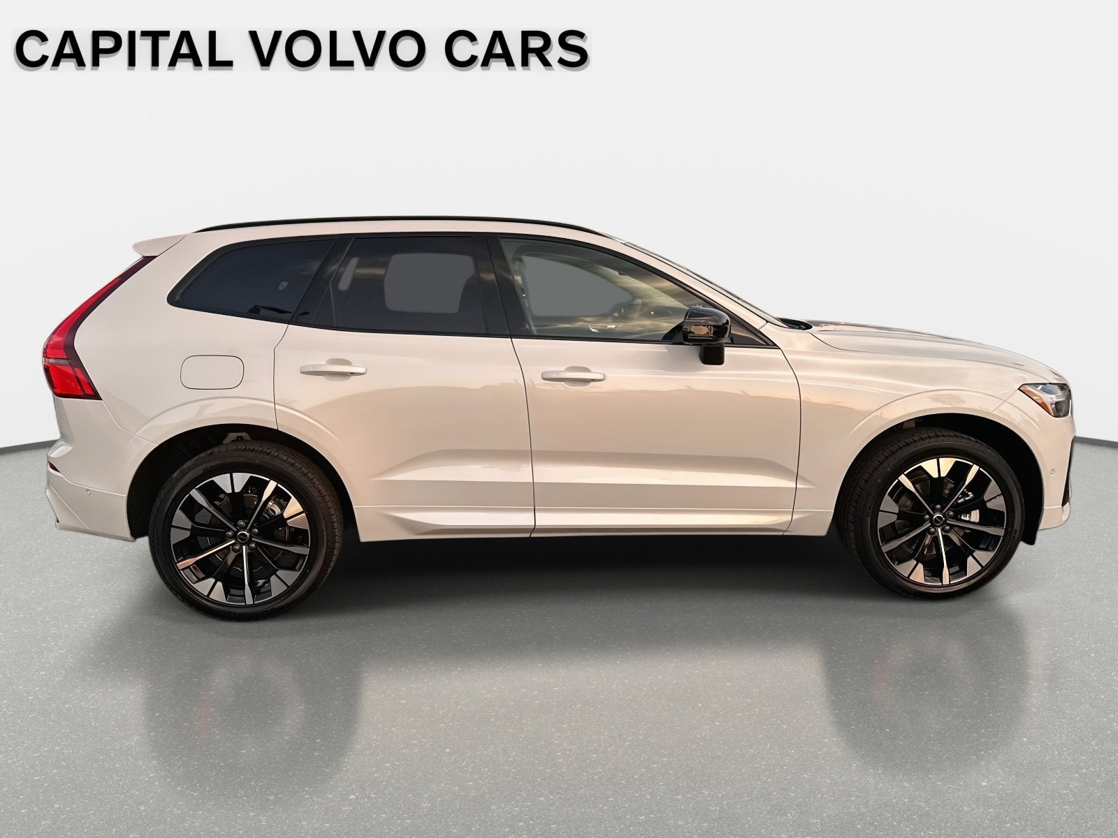 2026 Volvo XC60 Plus