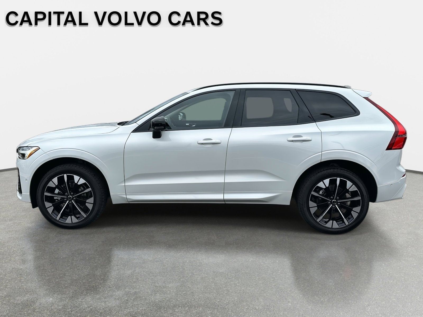 2026 Volvo XC60 Plus
