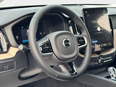 2026 Volvo XC60 Plus