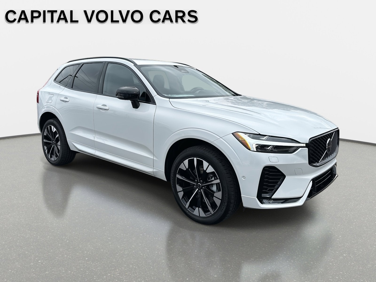 2026 Volvo XC60 Plus