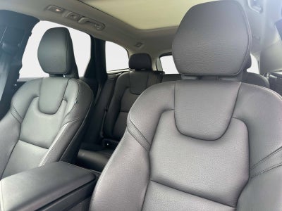 2025 Volvo XC60 Plus
