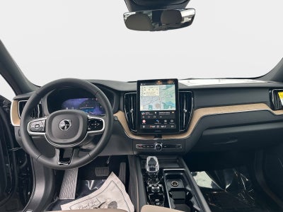 2026 Volvo XC60 Plus