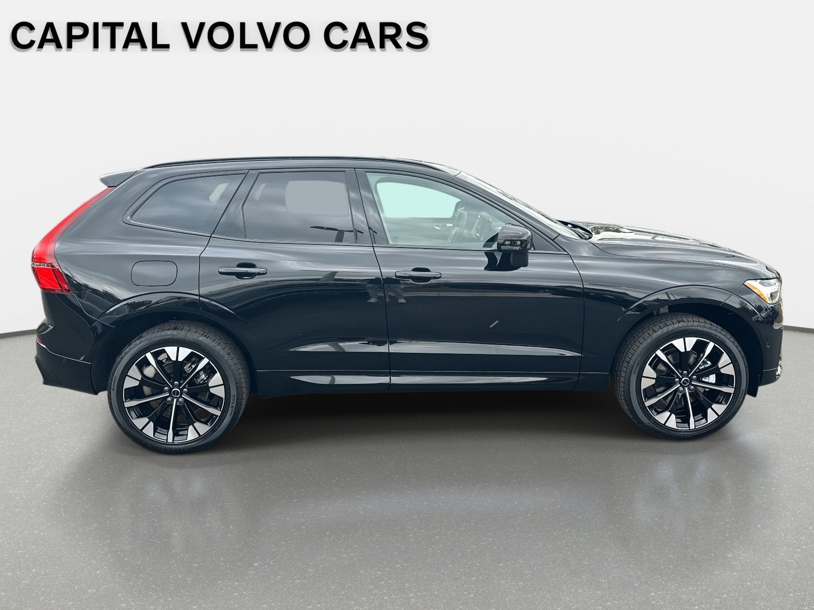 2026 Volvo XC60 Plus