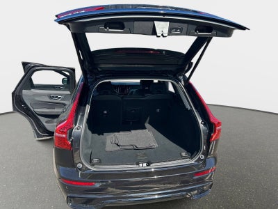 2025 Volvo XC60 Plus