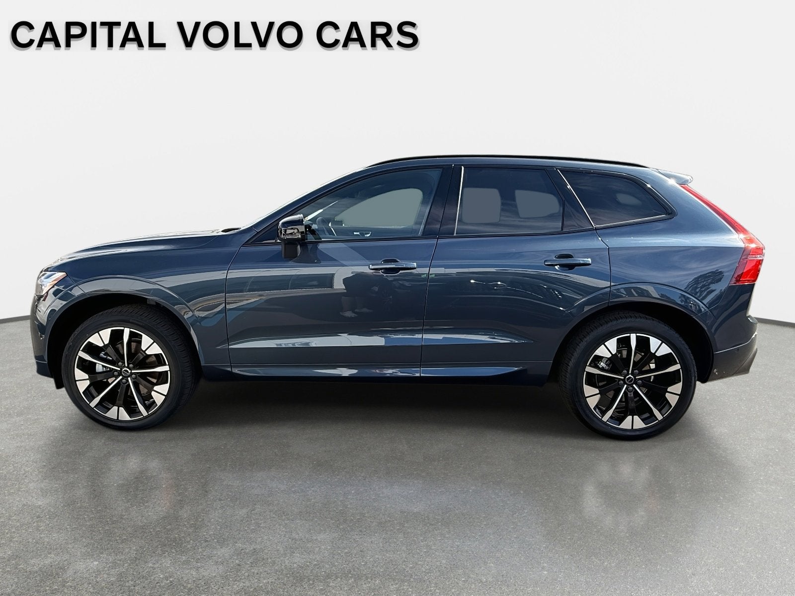2026 Volvo XC60 Plus