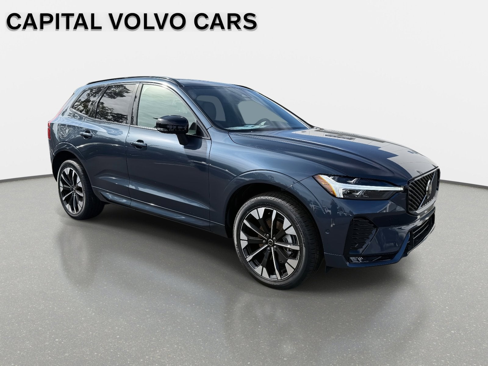 2026 Volvo XC60 Plus