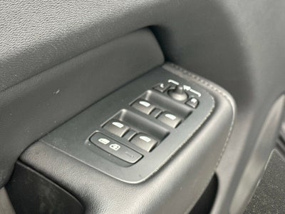 2025 Volvo XC60 Plus