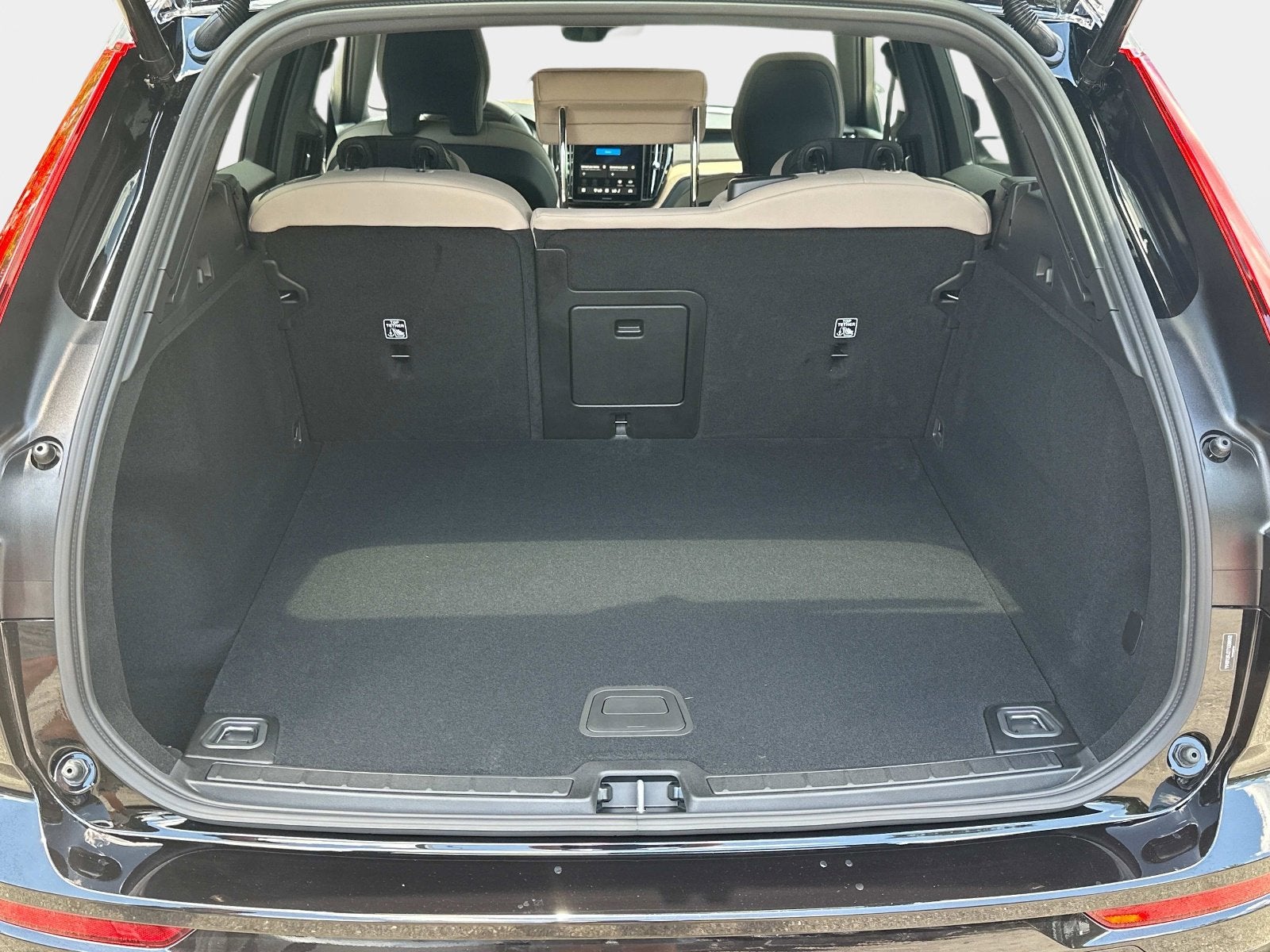 2026 Volvo XC60 Core