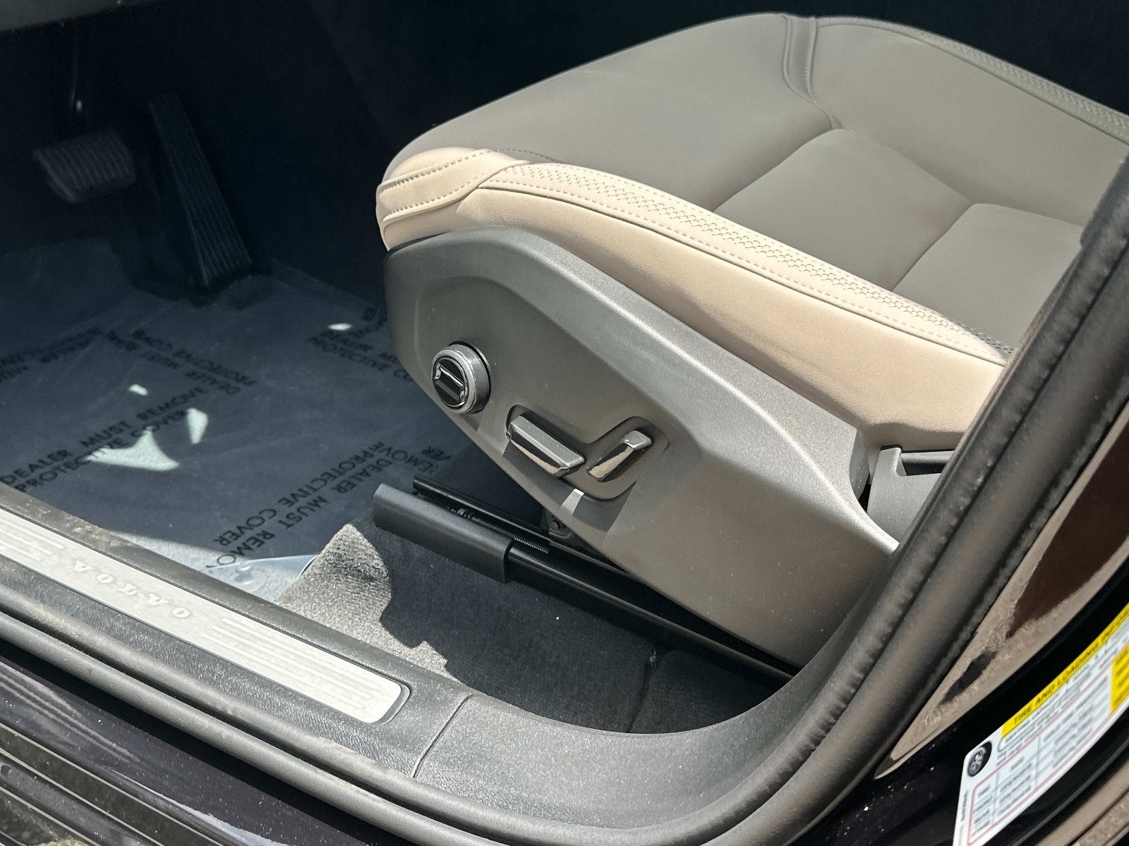 2026 Volvo XC60 Core