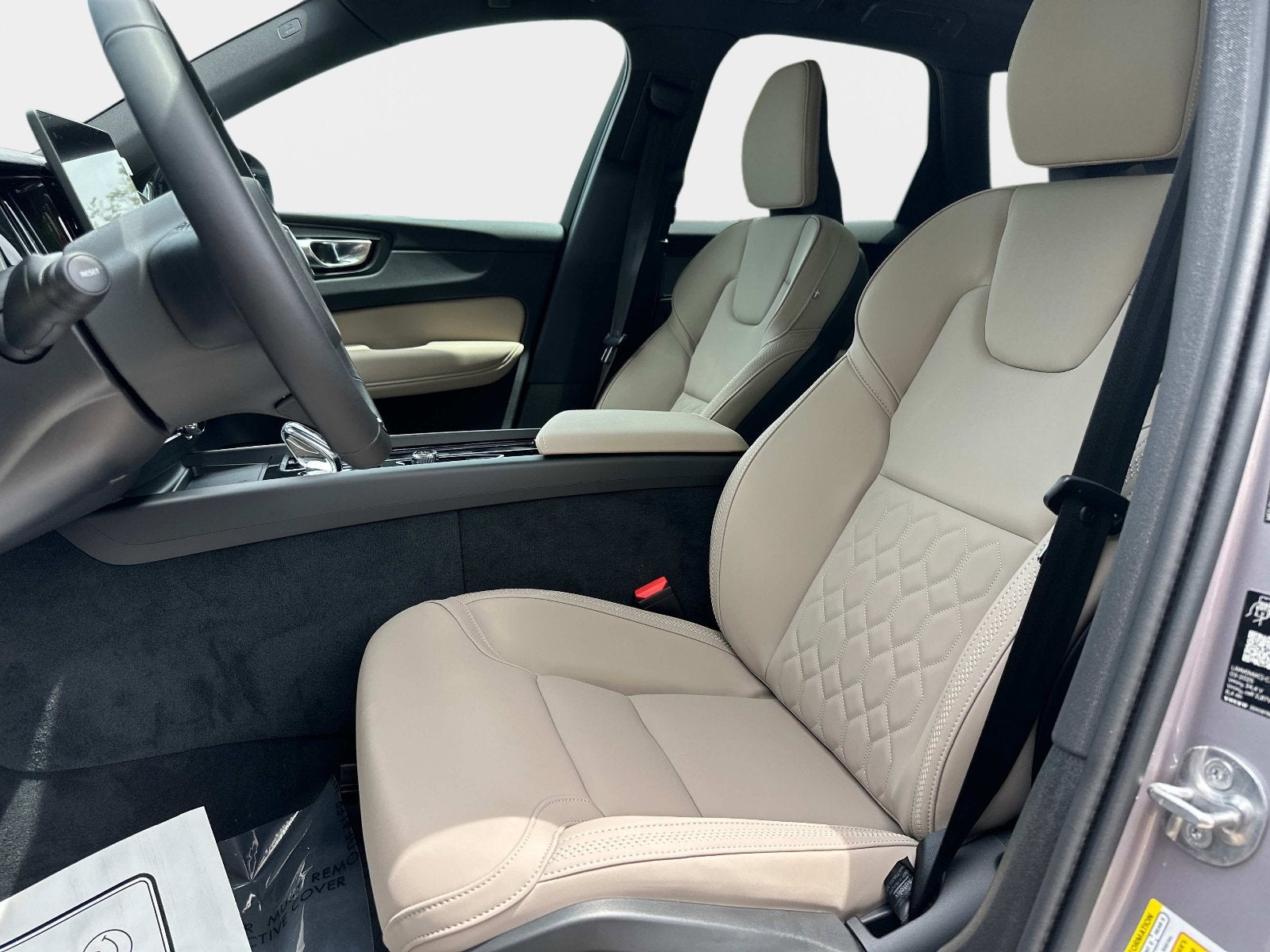 2026 Volvo XC60 Core