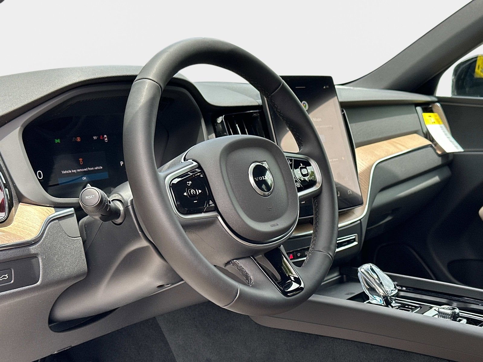 2026 Volvo XC60 Core