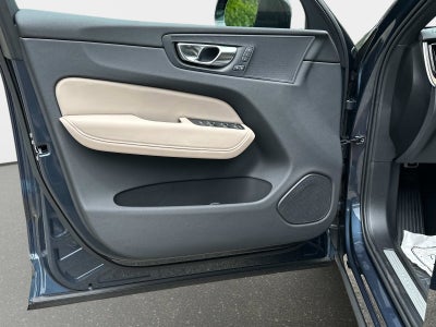 2026 Volvo XC60 Core