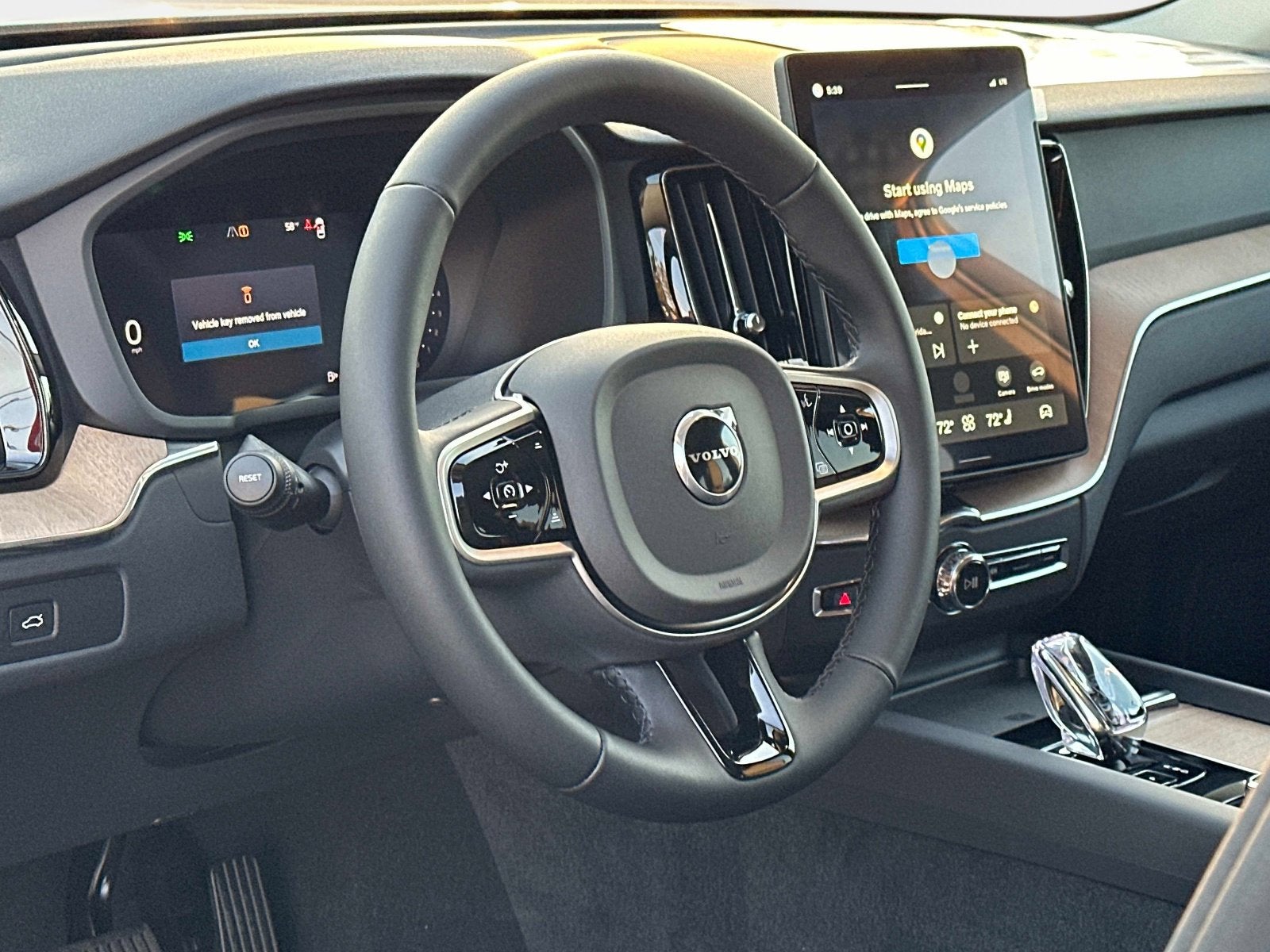 2026 Volvo XC60 Core