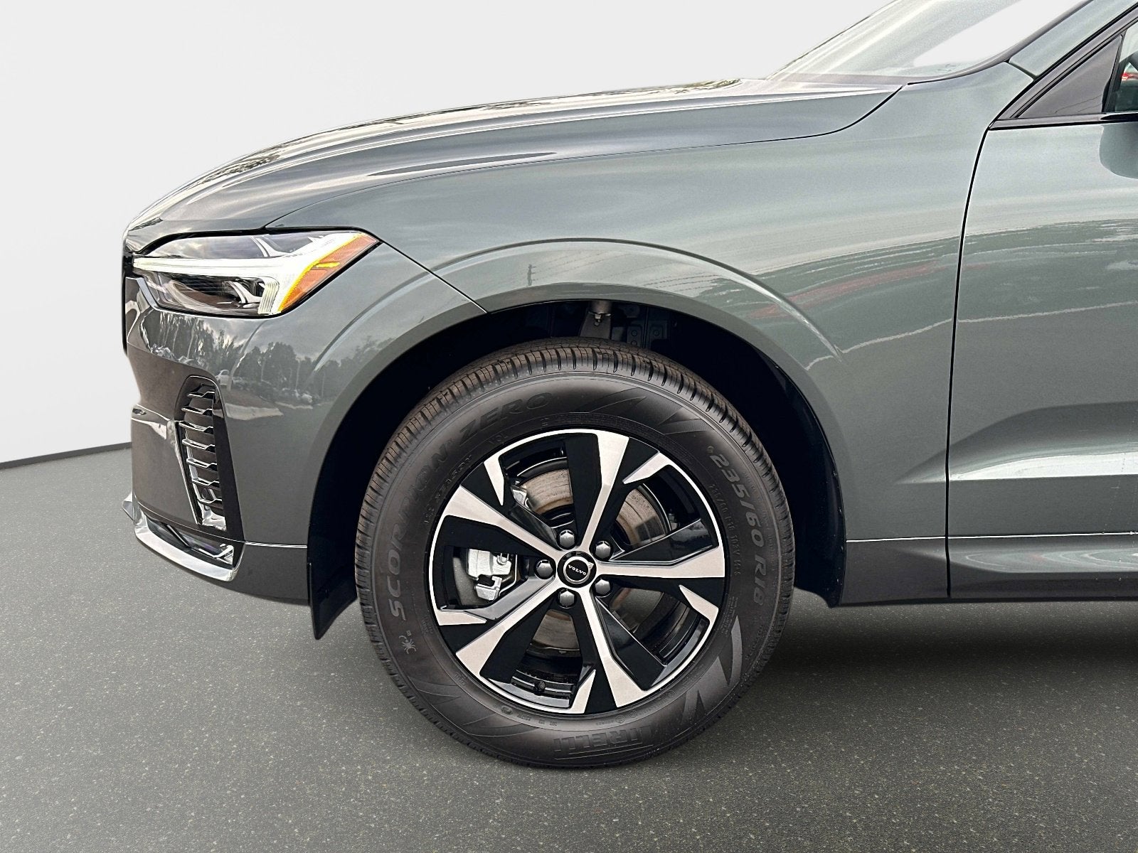 2026 Volvo XC60 Core